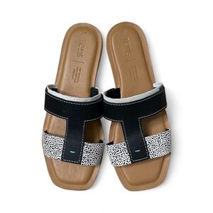 Tom’s square toe cheetah print sandal